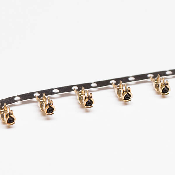 I-PEX 連接器(U.FL)射頻同軸端子一代插頭接 RF1.37線纜 I-PEX 連接器(U.FL)射頻同軸端子一代插頭接 RF1.37線纜